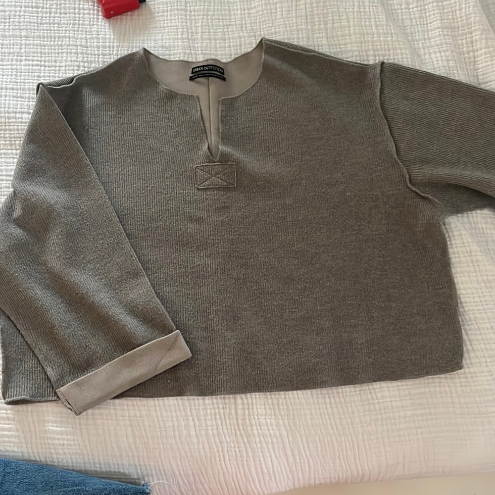 Urban outfitters sweater